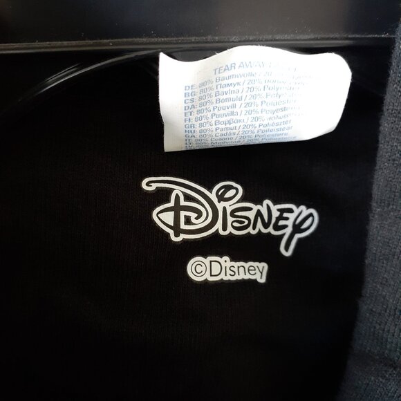 New Small Dead Men Tell No Tales Crossbones Black Pullover Hoodie - Picture 5 of 7